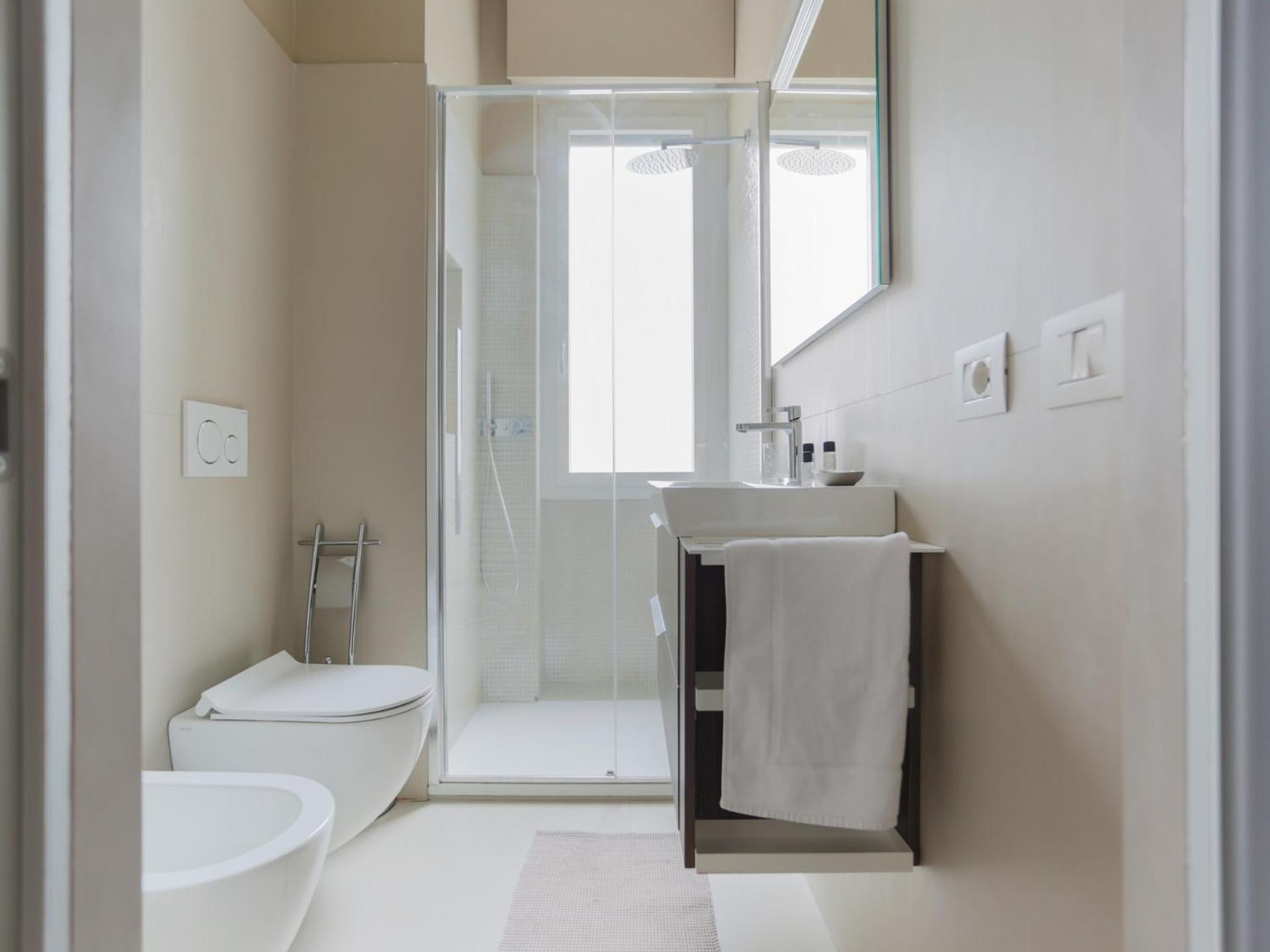 Apartment The Best Rent - One-bedroom In Moscova Mailand